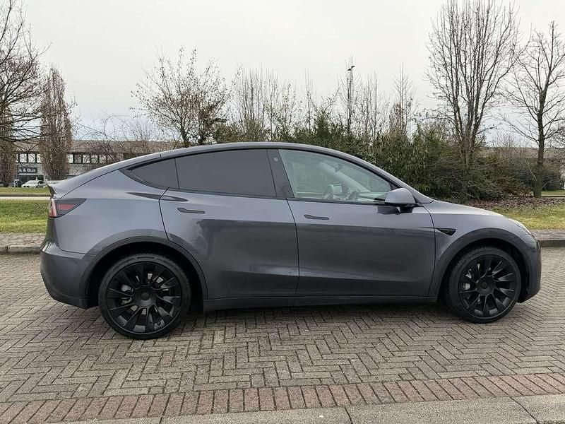 Usata Tesla Model Y 152 kW (208 CV) 2022 Grigio SUV