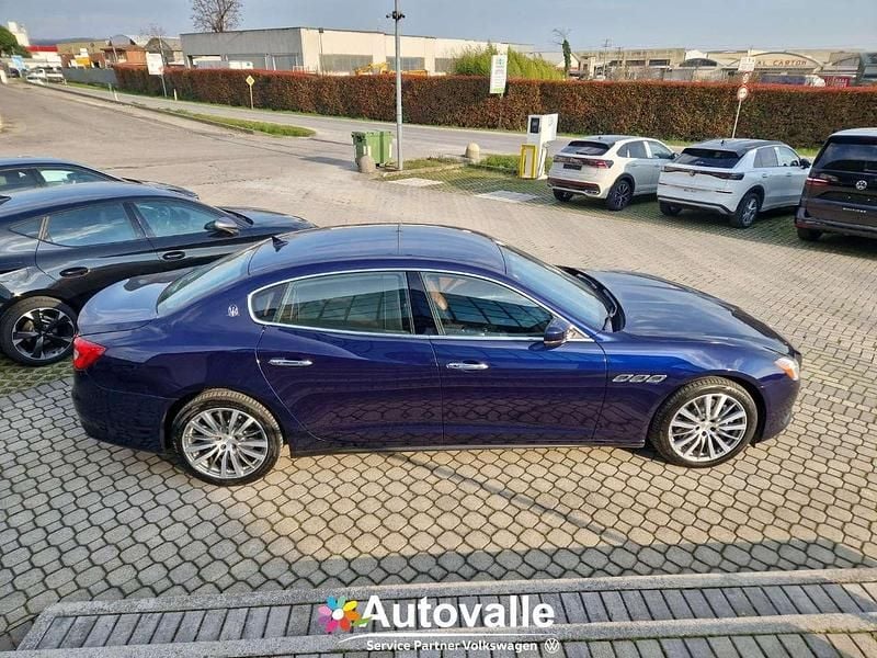 Usata Maserati Quattroporte 275 CV (202 kW) 2017 Blu Berlina