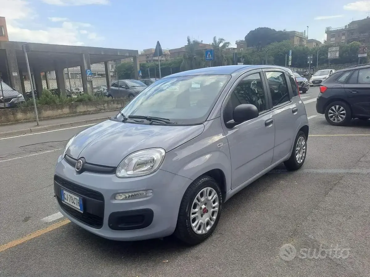 Usata Fiat Panda 69 CV (50 kW) 2022 Utilitaria