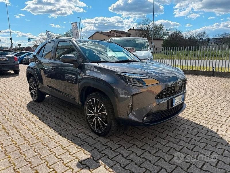 Usata Toyota Yaris Cross Lounge 92 CV (67 kW) 2022 Other SUV