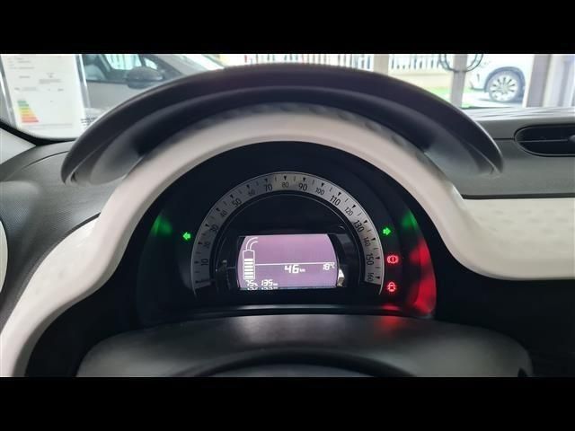 Usata Renault Twingo Zen 60 kW (82 CV) 2021 Azzurro Utilitaria