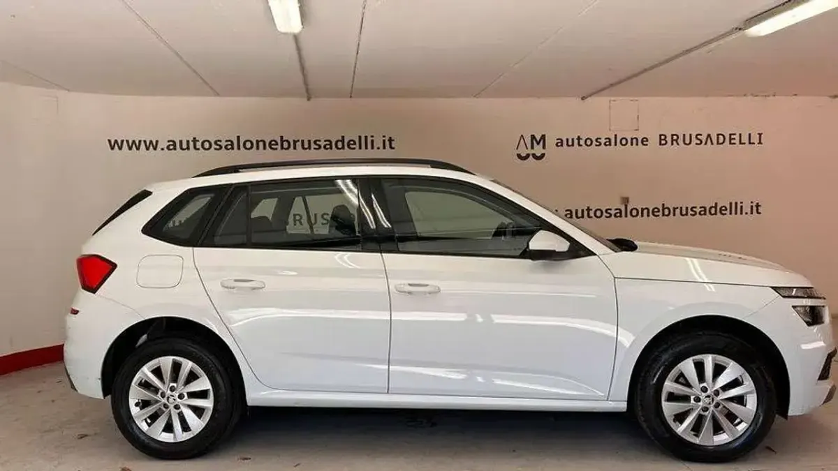 Usata Skoda Kamiq Ambition 95 CV (69 kW) 2023 Blu luna SUV