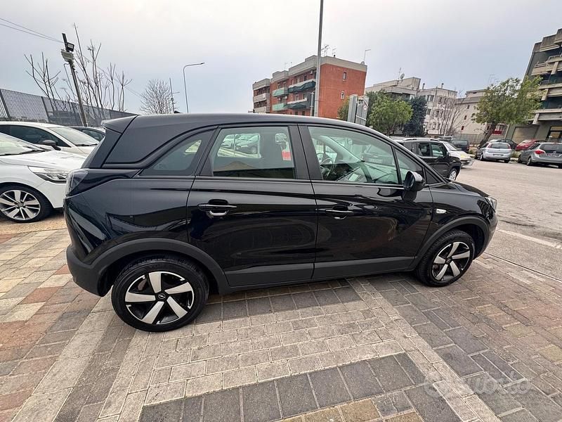 Usata Opel Crossland X Elegance 110 CV (80 kW) 2023 Nero SUV