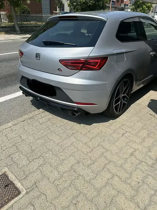 Usata Seat Leon SC FR 184 CV (135 kW) 2017 Utilitaria
