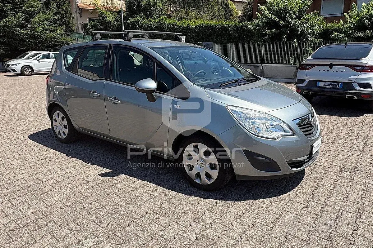 Usata Opel Meriva Cosmo 101 CV (74 kW) 2014 Grigio Monovolume
