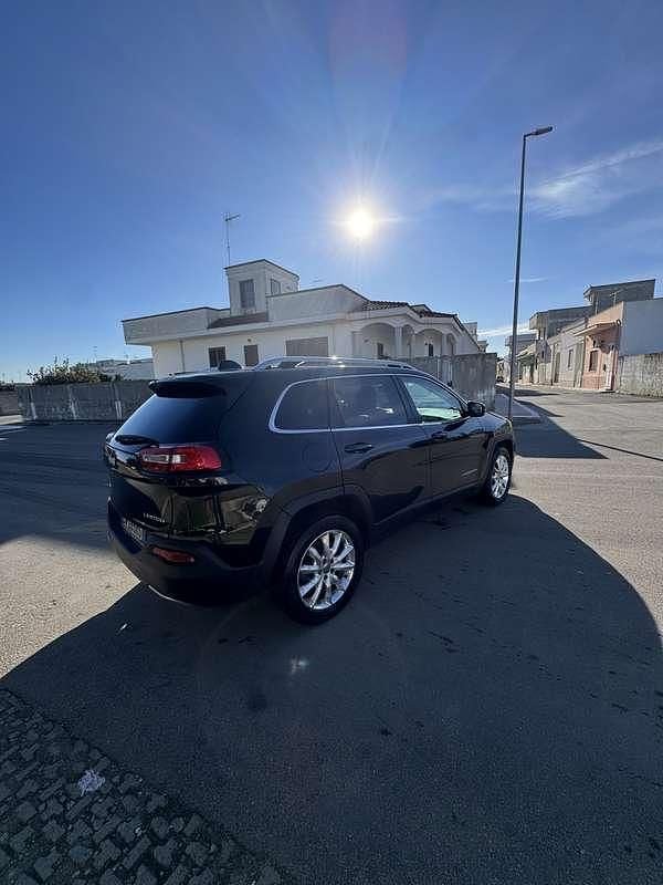 Usata Jeep Cherokee Limited 140 CV (102 kW) 2014 SUV