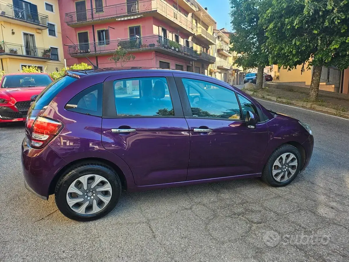 Usata Citroën C3 PureTech 68 CV (50 kW) 2015 Viola Berlina