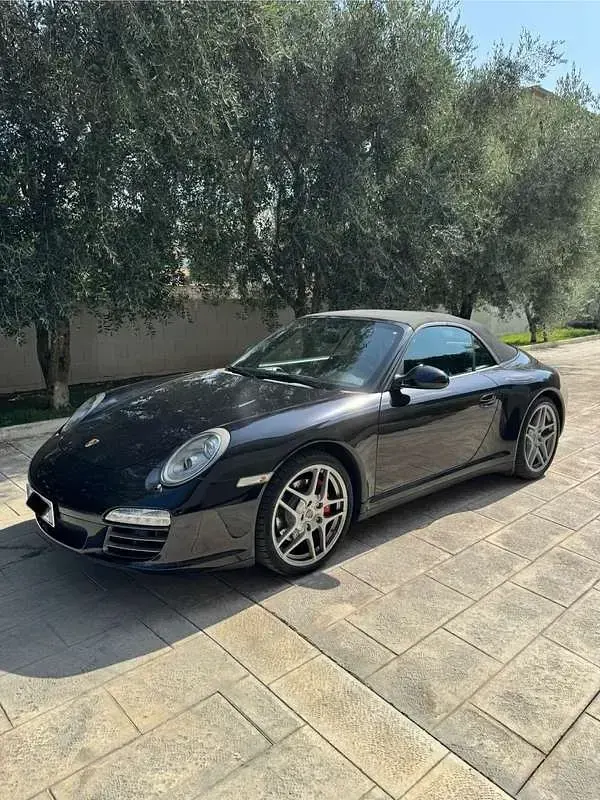 Usata Porsche 997 385 CV (283 kW) 2009 Nero Cabrio
