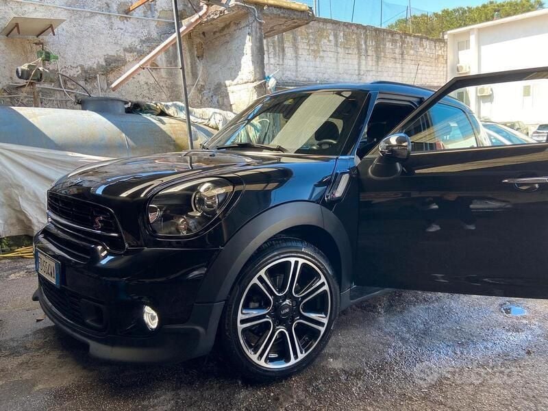 Nero Usata 2016 Mini Clubman Station wagon | 14.000 € - Immagine 1/4