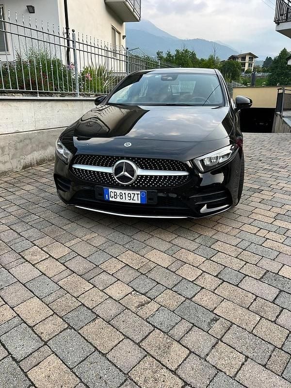 Usata Mercedes A200 150 CV (110 kW) 2020 Nero Berlina