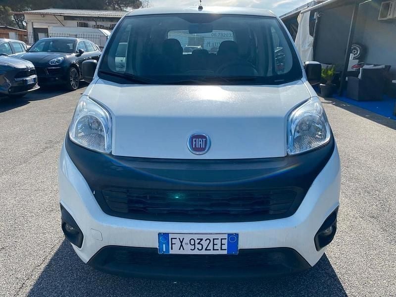 Usata Fiat Qubo Lounge 95 CV (69 kW) 2019 Bianco Monovolume