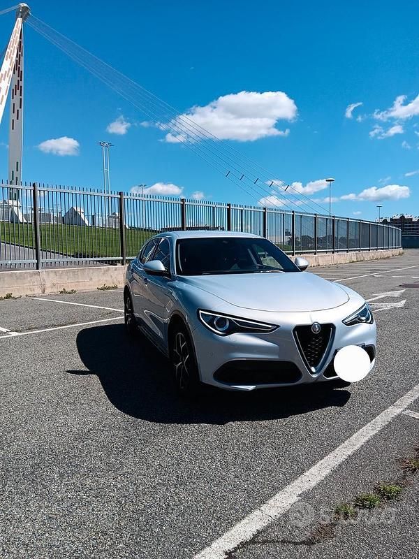 Usata Alfa Romeo Stelvio 210 CV (154 kW) 2020 Grigio SUV