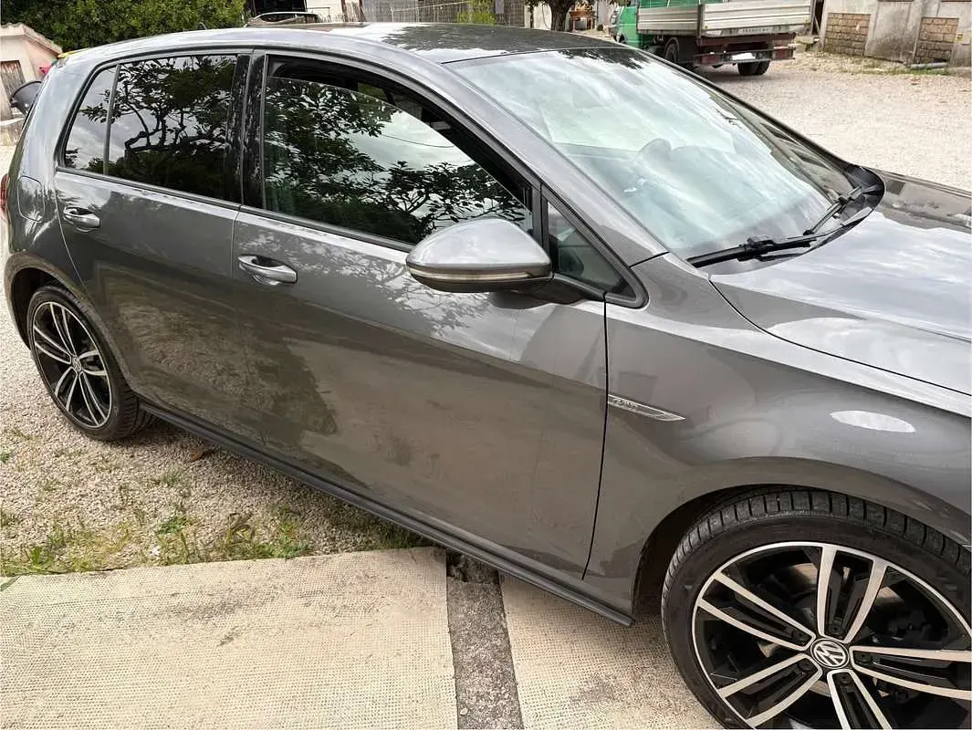 Usata VW Golf VII GTD 184 CV (135 kW) 2017 Grigio Berlina