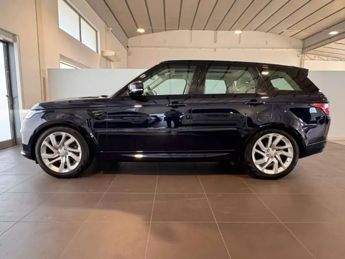 Käytetty Land Rover Range Rover Sport HSE Dynamic 249 HP (183 kW) 2020 Sininen Katumaasturi