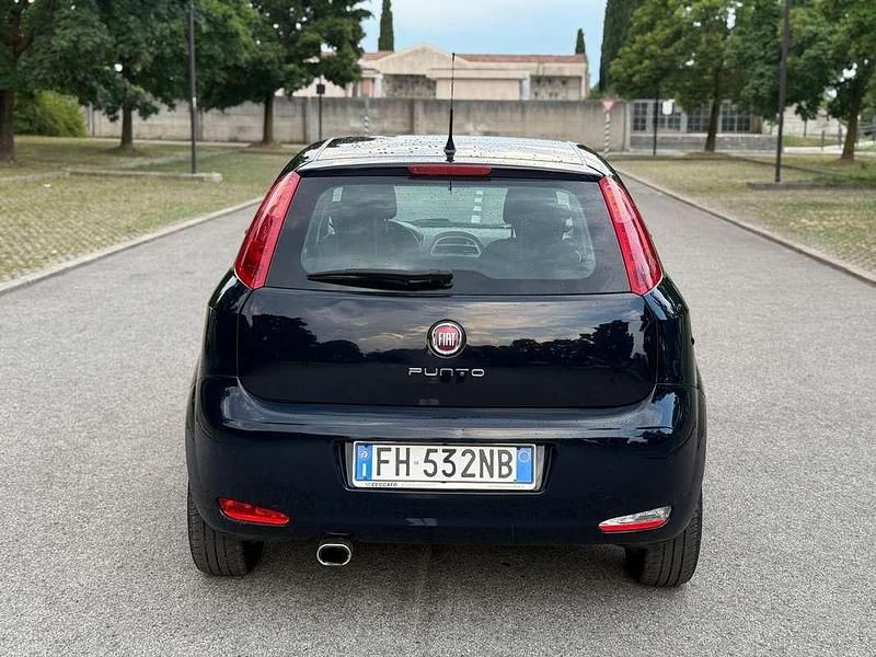 Usata Fiat Punto Easy 95 CV (69 kW) 2013 Utilitaria