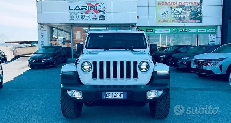 Usata Jeep Wrangler Unlimited Sahara 200 CV (147 kW) 2021 Bianco SUV