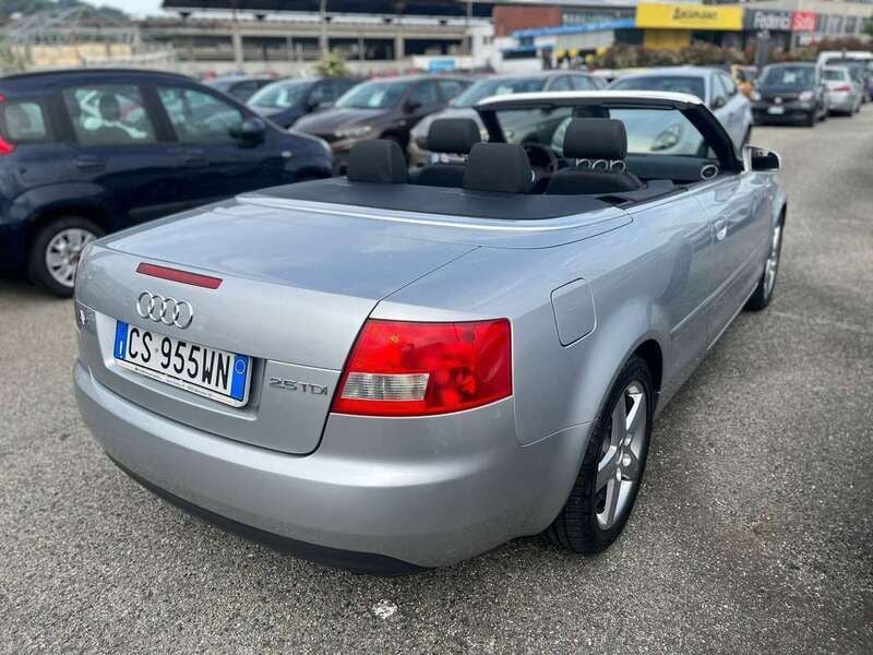 Usata Audi A4 163 CV (119 kW) 2005 Argento Cabrio