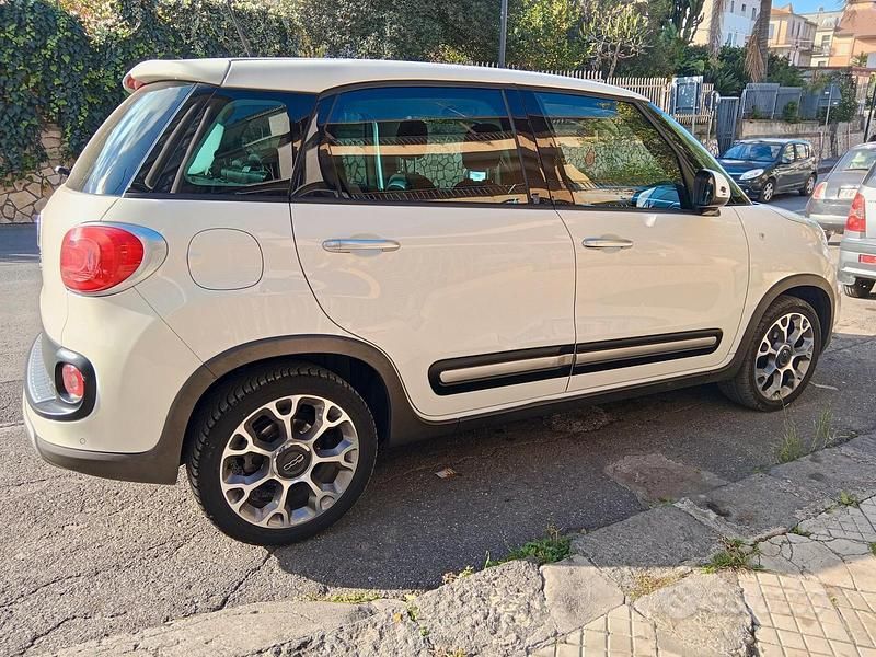 Usata Fiat 500L Trekking 95 CV (69 kW) 2016 Bianco Monovolume