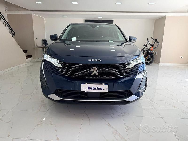 Usata Peugeot 3008 Allure 131 CV (96 kW) 2021 Blu SUV