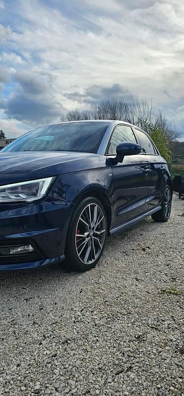 Usata Audi A1 Sportback Admired 89 CV (65 kW) 2018 Blu Utilitaria