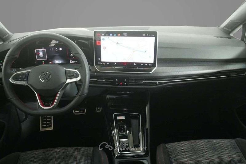 Usata VW Golf VIII GTI 265 CV (194 kW) 2025 Onyx white Berlina