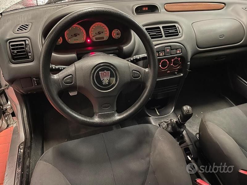 Usata Rover 25 103 CV (75 kW) 2003 Grigio Utilitaria