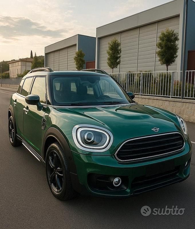 Usata Mini Countryman 102 CV (75 kW) 2021 Verde SUV