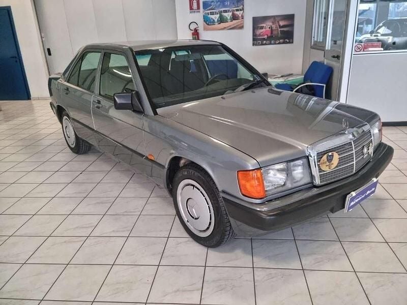 Grigio Usata 1989 Mercedes 190 Tre volumi | 9700 € - Immagine 1/3
