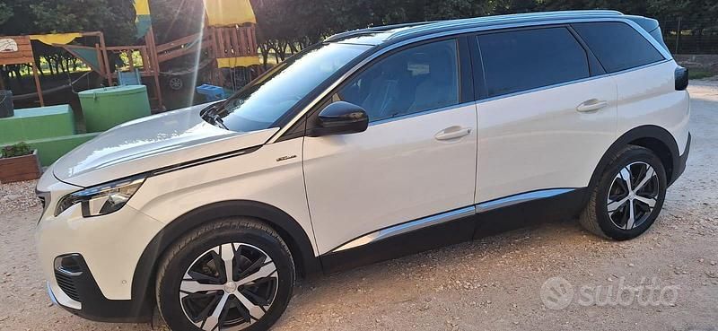 Usata Peugeot 5008 131 CV (96 kW) 2019 SUV