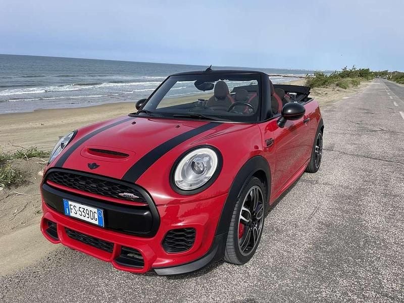 Usata Mini John Cooper Works Cabriolet 231 CV (169 kW) 2018 Cabrio