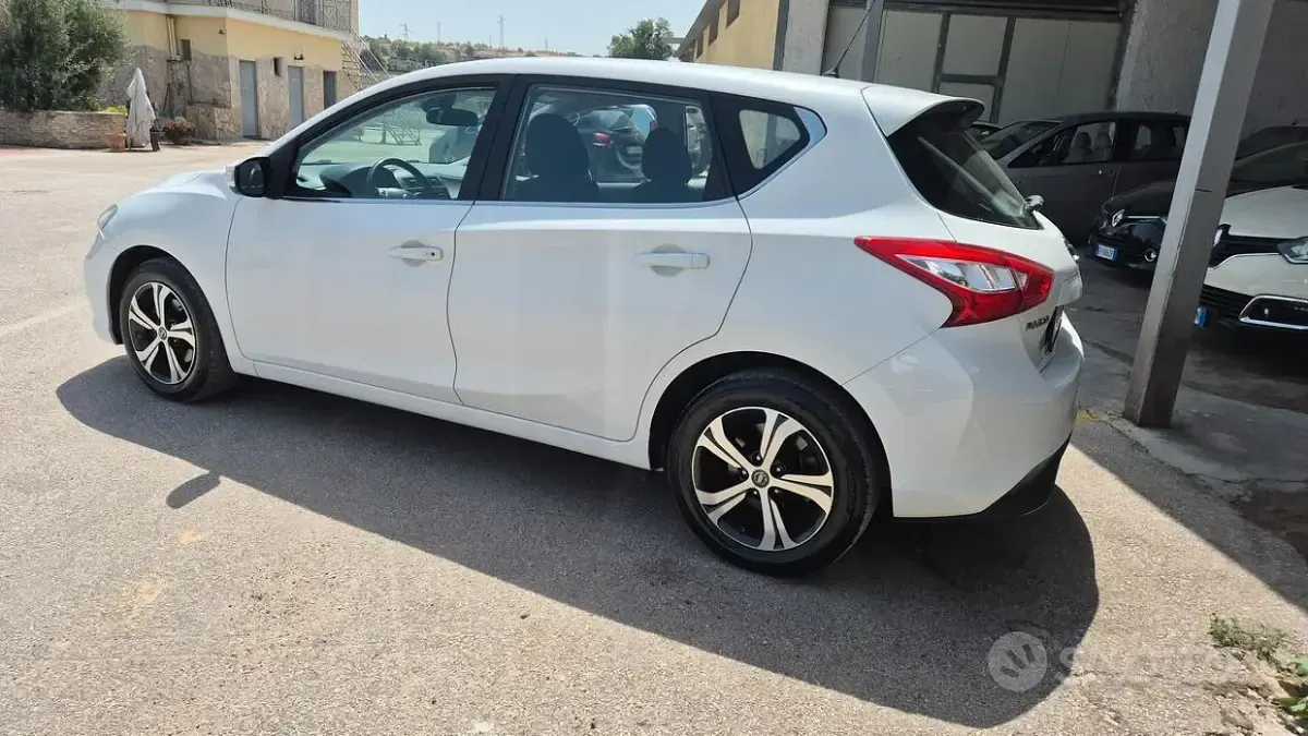 Usata Nissan Pulsar Acenta 110 CV (80 kW) 2016 Bianco Utilitaria
