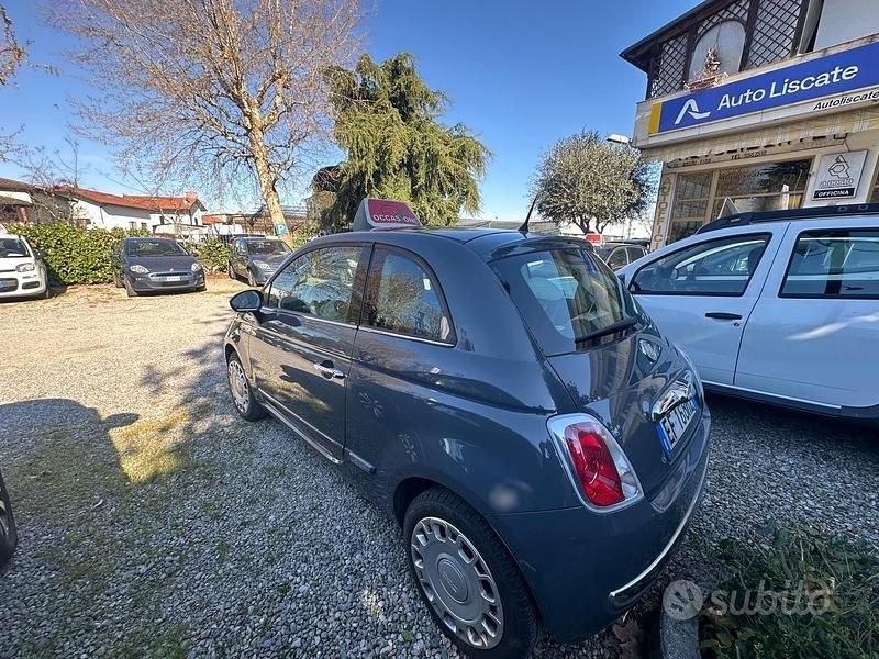 Usata Fiat 500 Lounge 69 CV (50 kW) 2011 Marrone Berlina