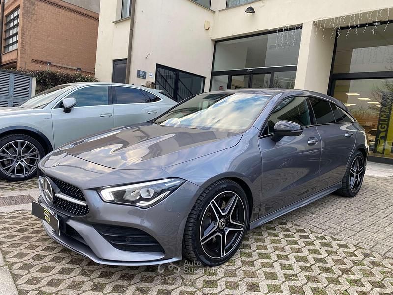 Usata Mercedes CLA200 Shooting Brake Premium 150 CV (110 kW) 2020 Gray Station wagon