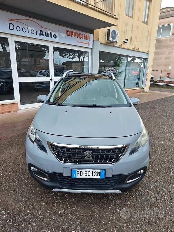 Usata Peugeot 2008 Allure 99 CV (72 kW) 2016 Grigio SUV
