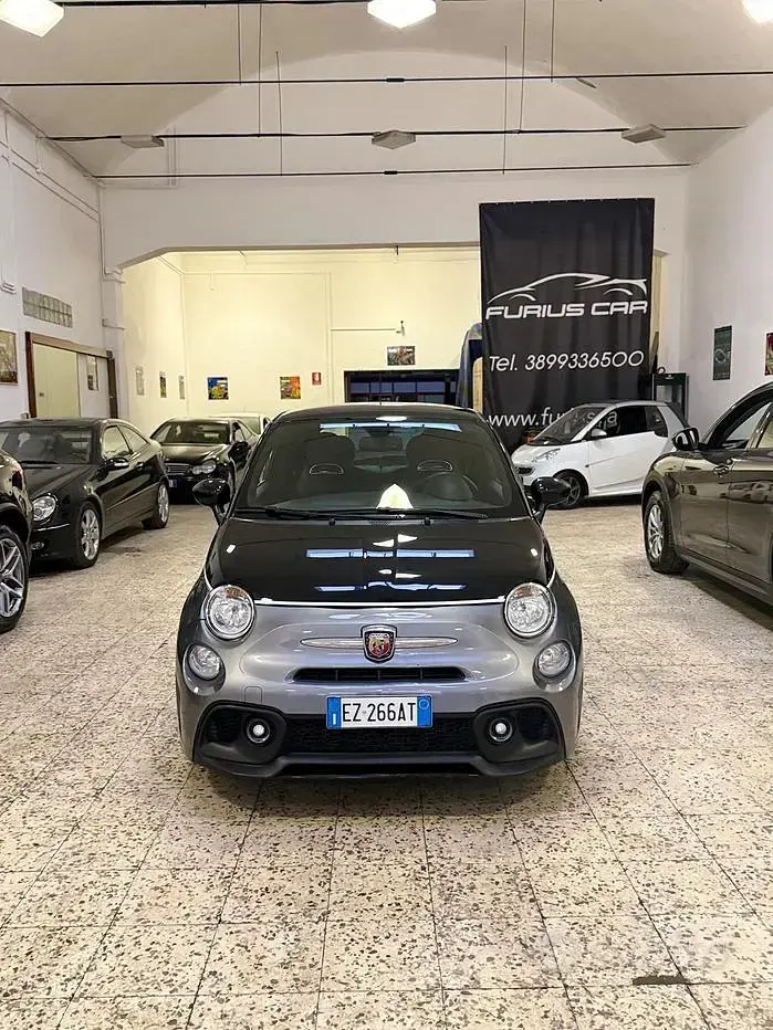 Usata Abarth 500 Custom 135 CV (99 kW) 2015 Grigio Utilitaria