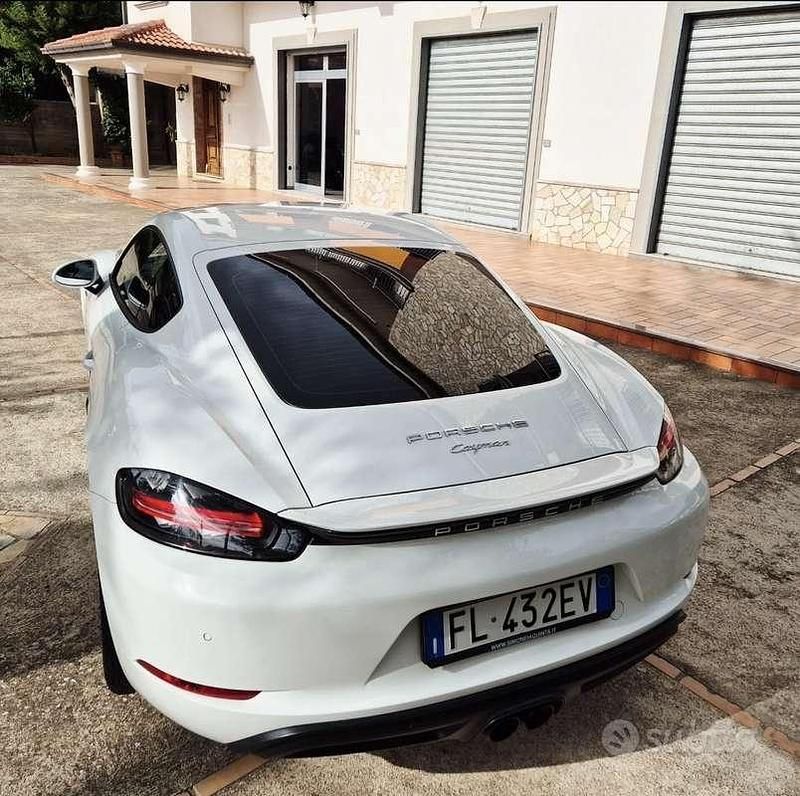 Usata Porsche 718 Cayman 299 CV (219 kW) 2017 Coupé