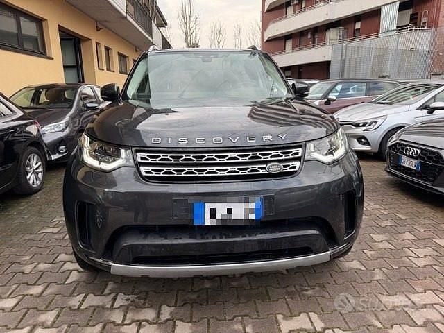 Usata Land Rover Discovery 5 HSE Luxury 241 CV (177 kW) 2017 Grigio SUV