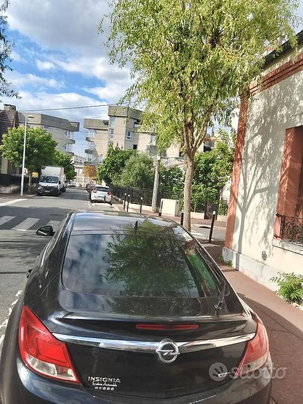 Usata Opel Insignia 194 CV (142 kW) 2012 Nero Berlina