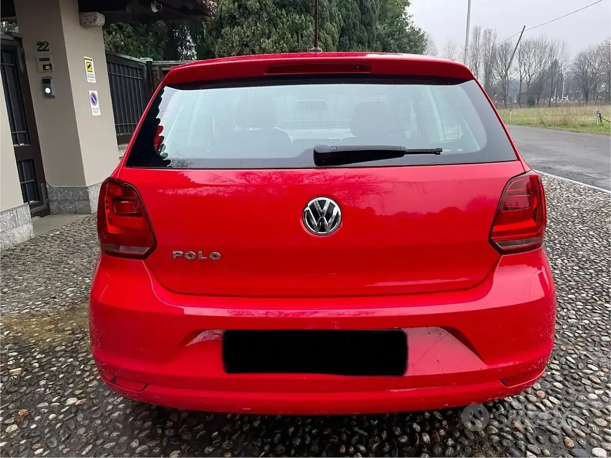 Usata VW Polo Trendline 60 CV (44 kW) 2017 Rosso Berlina