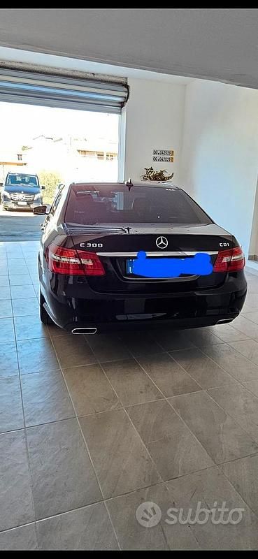 Usata Mercedes E300 2012 Berlina