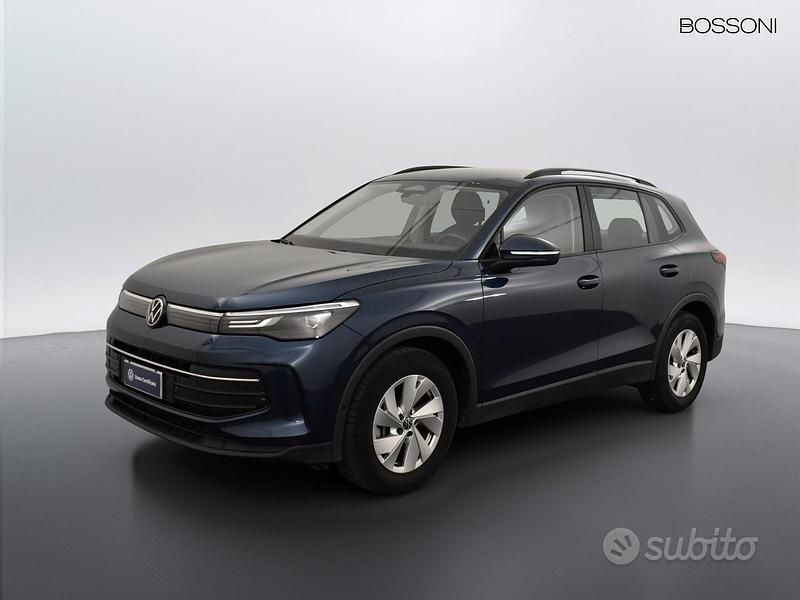 Usata VW Tiguan Life 150 CV (110 kW) 2024 Blu SUV
