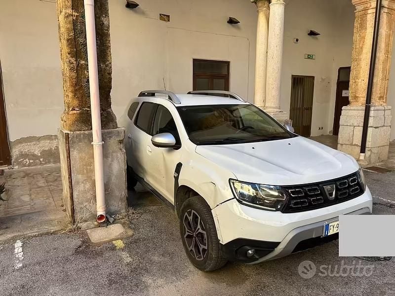 Usata Dacia Duster Prestige 116 CV (85 kW) 2020 Bianco SUV