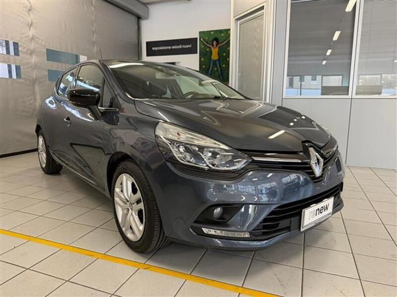 Usata Renault Clio IV Life 73 CV (53 kW) 2018 Blu scuro Utilitaria