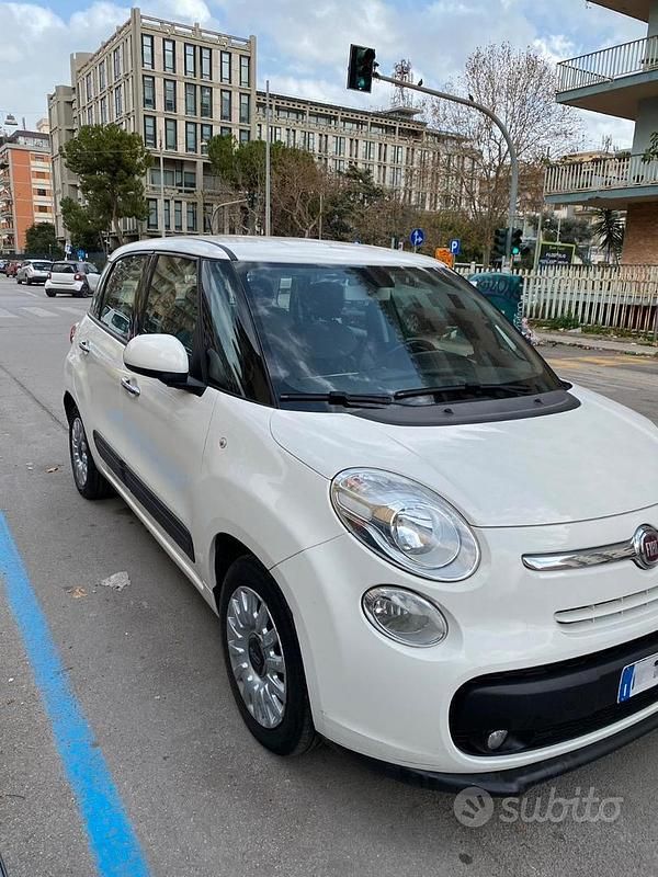 Usata Fiat 500L Pop Star 120 CV (88 kW) 2017 Bianco Monovolume
