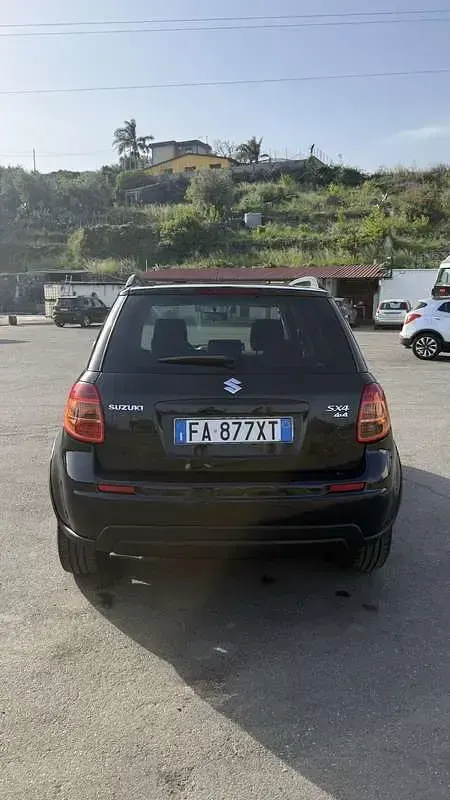 Usata Suzuki SX4 GL 135 CV (99 kW) 2011 SUV