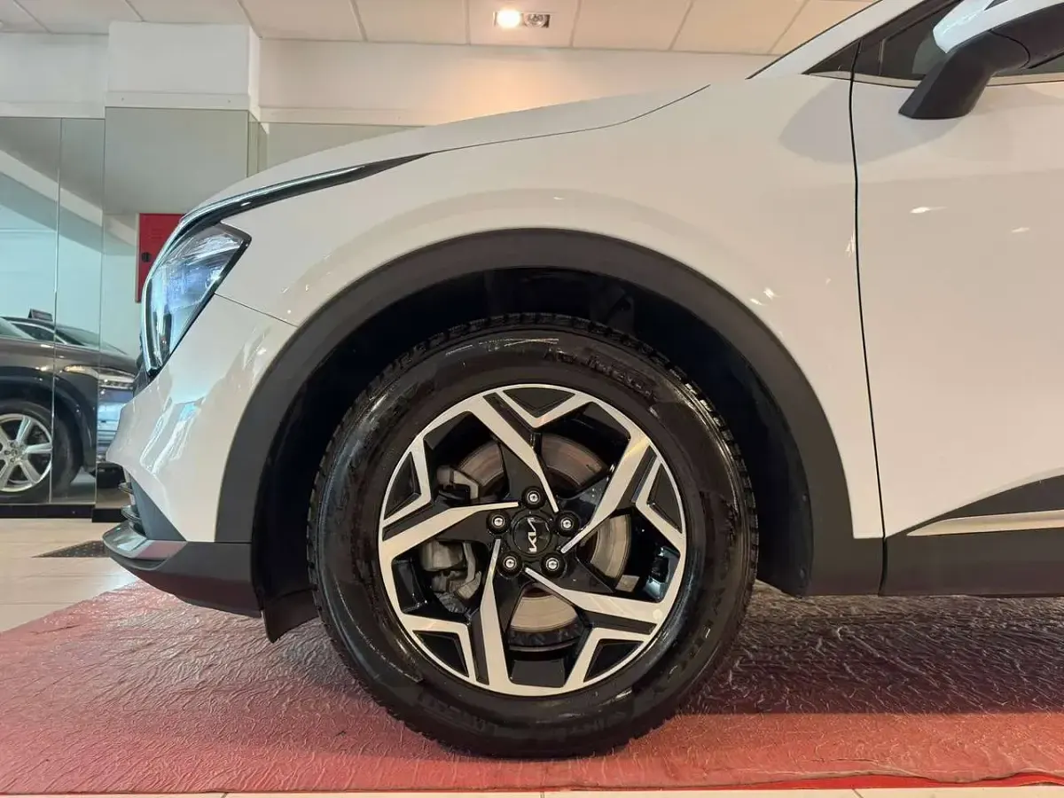 Usata Kia Sportage 136 CV (100 kW) 2023 Bianco SUV