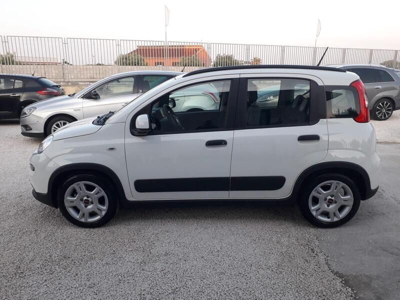 Usata Fiat Panda 70 CV (51 kW) 2024 Bianco Utilitaria