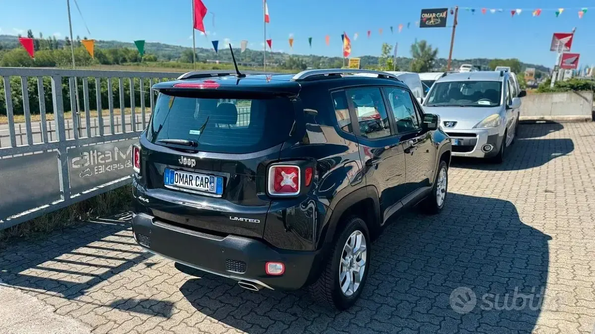 Usata Jeep Renegade 140 CV (102 kW) 2016 Nero SUV