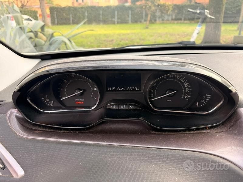 Usata Peugeot 2008 2016 Bianco SUV