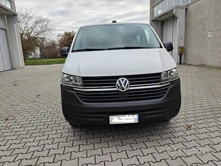 Occasion VW Caravelle Trendline 110 ch (80 kW) 2023 Blanc Van